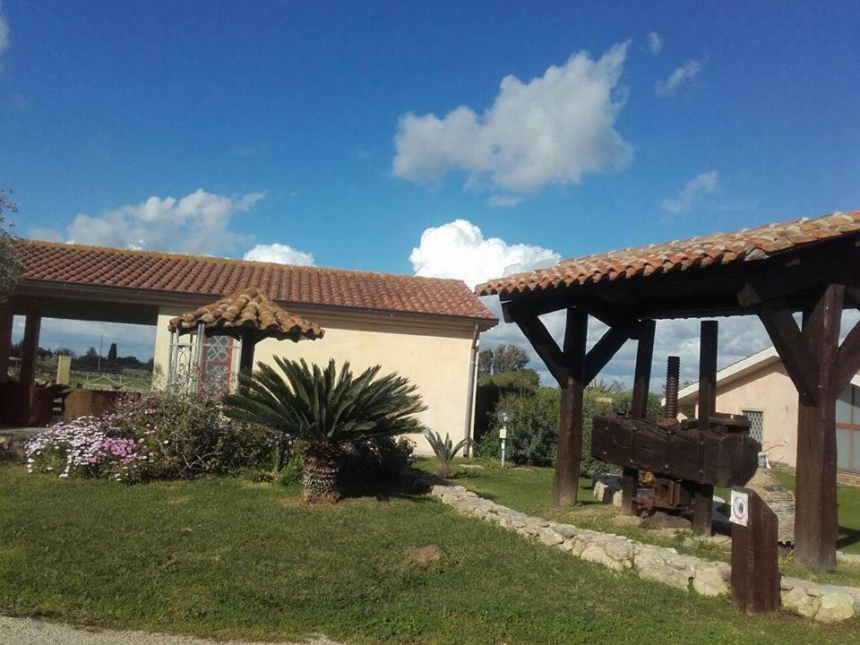 Agriturismo Sa Ruda Càbras Exteriér fotografie